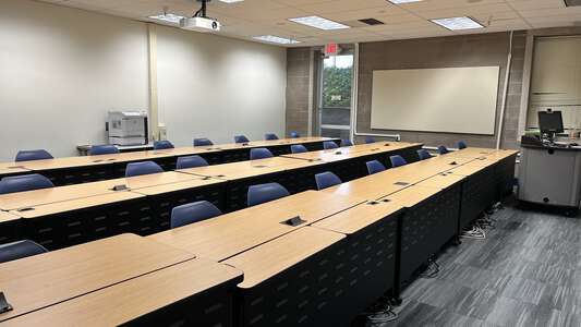 Menlo College Brawner Basement Room 10 - 401 - Classroom in Atherton