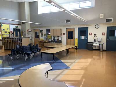 Dover Elementary School Classroom Standard in San Pablo
