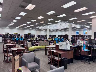 Goose Creek High School Media Center in Goose Creek