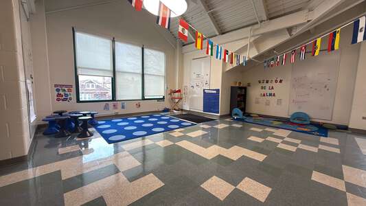 Clark - George Rogers Clark Elementary School Library (2nd Floor) in Chicago 4