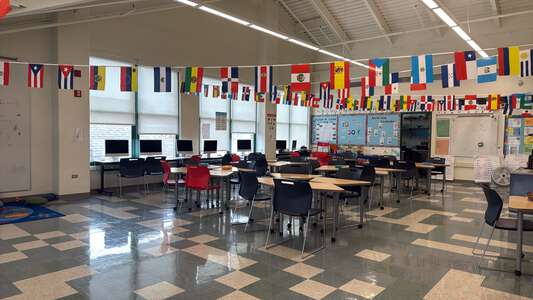 Clark - George Rogers Clark Elementary School Library (2nd Floor) in Chicago 2