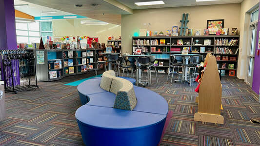 Chisholm Elementary School Library in New Smyrna Beach
