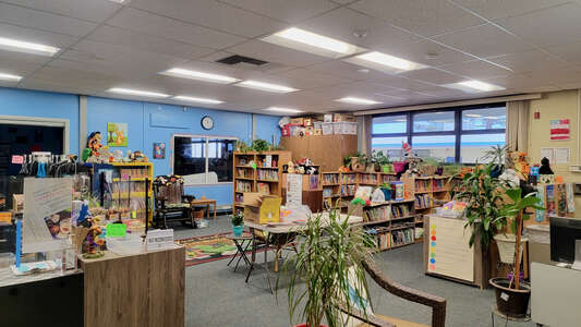 Phelan Elementary School Library in Phelan