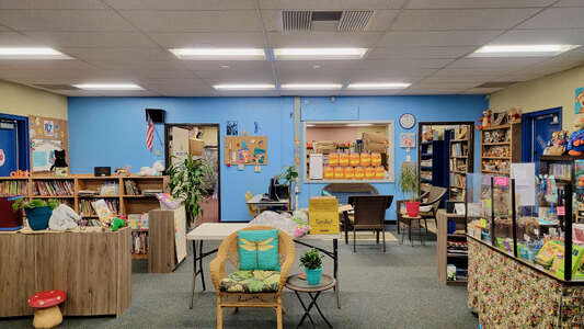 Phelan Elementary School Library in Phelan