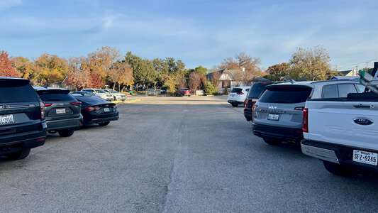Alice Carlson Applied Learning Center Parking Lot in Fort Worth