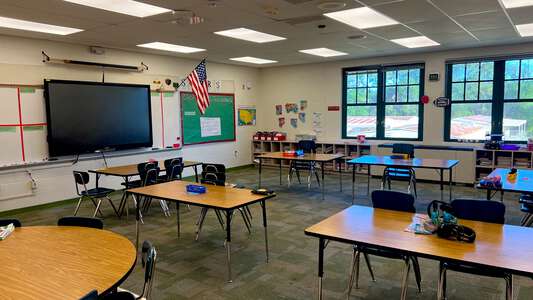 J. Colin English Elementary School Classroom Standard in North Fort Myers 3