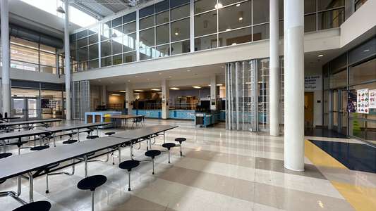 Benjamin E. Mays High School Cafeteria in Atlanta 4
