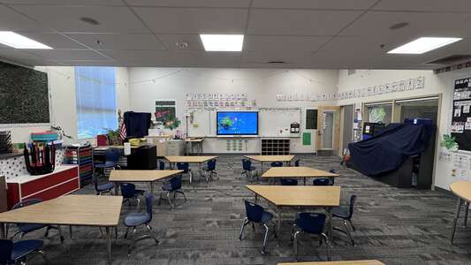 Mark Twain Elementary School Classroom Standard in Kirkland