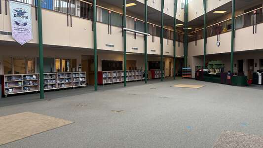 Findley Elementary School Library in Portland 2