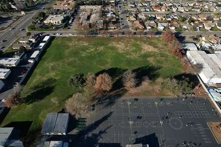 Leroy Nichols Elementary School Field - Practice in Lodi 5