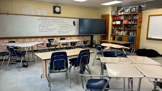 Mayberry Cultural and Fine Arts Magnet Middle School Classroom Standard in Wichita 2