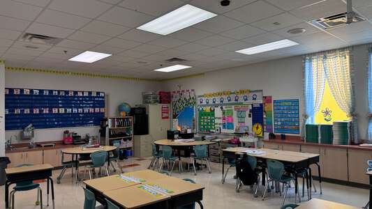 West Hialeah Gardens Elementary School Classroom Standard in Hialeah Gardens
