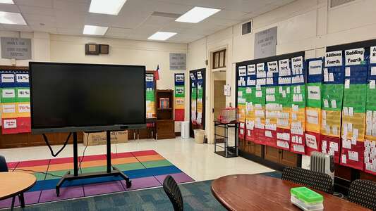 Meadowbrook Elementary School Classroom Standard in Fort Worth