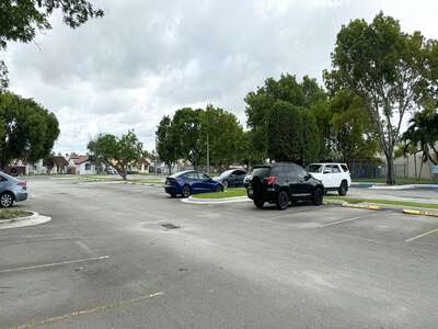Ruth Owens Kruse Ed. Center Parking Lot - Main in Miami 3