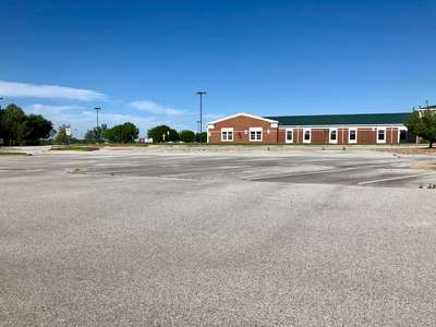 Turnbow Elementary School Parking Lot 1 in Springdale