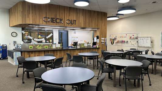 Beacon Park School (K-8) Library in Irvine