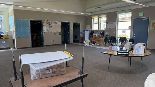 Santa Cruz Gardens Elementary School Classroom Standard in Santa Cruz