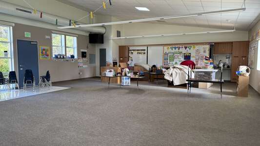 Santa Cruz Gardens Elementary School Classroom Standard in Santa Cruz