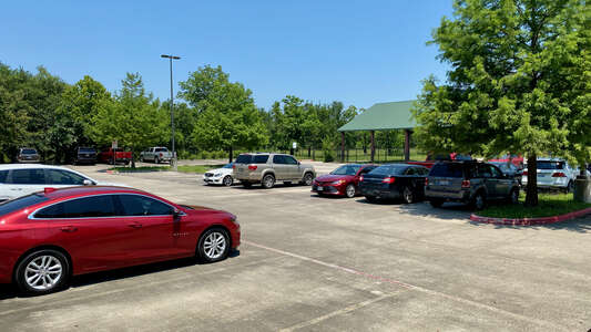 De Chaumes Elementary Parking Lot in Houston