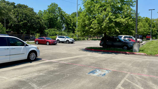 De Chaumes Elementary Parking Lot in Houston