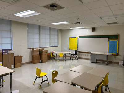 Stephen C Foster Elementary School Classroom Standard in Dallas 3