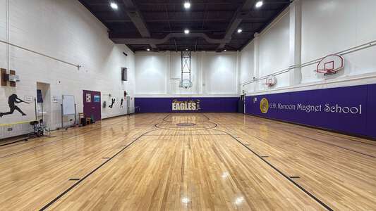 Kanoon - Gerald Delgado Kanoon Elementary Magnet School Gym in Chicago 2