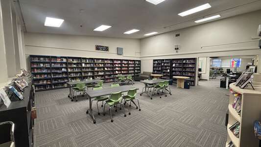 Orinda Intermediate School in Orinda California Slideshow Image 2