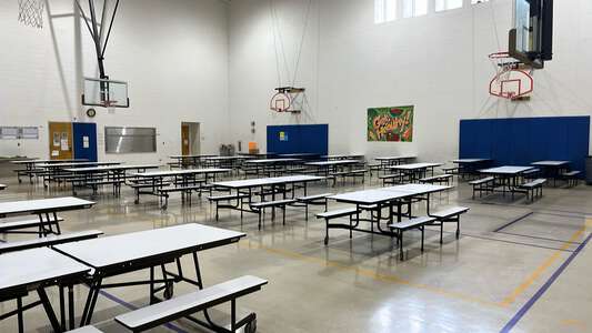 Bateman - Newton Bateman Elementary School Cafeteria / Gym in Chicago 3
