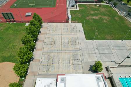 Arcadia High School Outdoor Basketball Courts in Arcadia 1