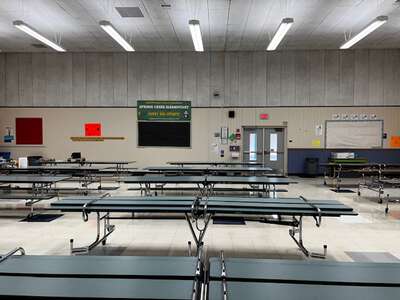 Spring Creek Elementary School Cafeteria in Eugene