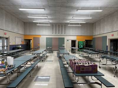 Spring Creek Elementary School Cafeteria in Eugene