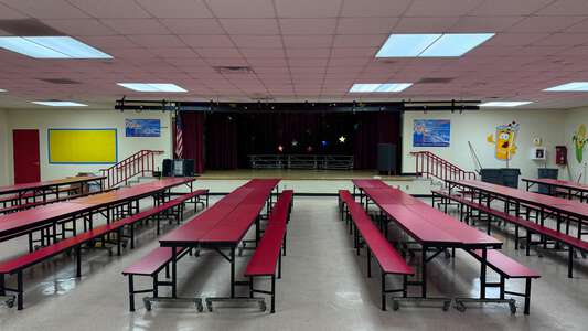 Lake Stevens Elementary School Cafeteria in Miami 5