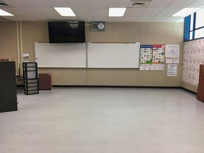 Goshen Elementary School Classroom Standard in Visalia