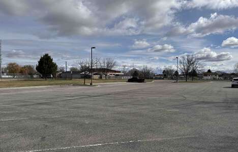 Franklin D. Roosevelt Elementary School Parking Lot - Side in Nampa 2