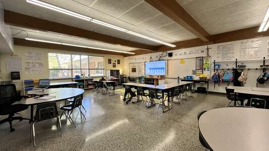 Luxford Elementary School Classroom Standard in Virginia Beach