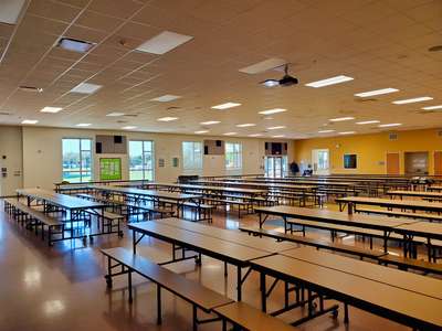 Audubon Park School K-8 Cafeteria in Orlando