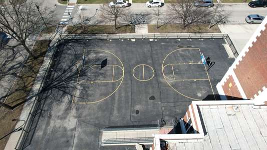 Henderson - Charles R Henderson Elementary School Outdoor Basketball Courts in Chicago 2