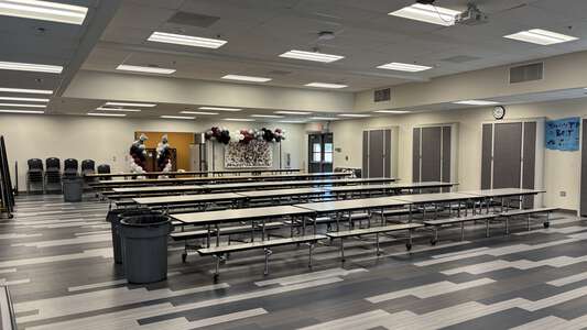 Winchester Elementary School Multi-Purpose Room in Winchester