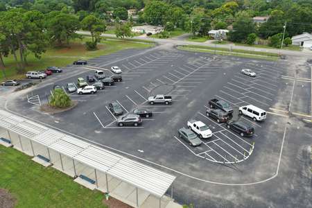 Sara Scott Harllee Center Parking Lot in Bradenton