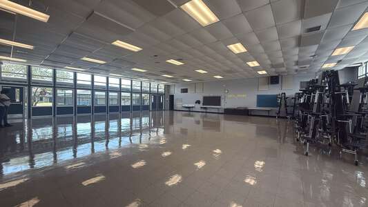 Rudolph Matas School Cafeteria in Metairie 3
