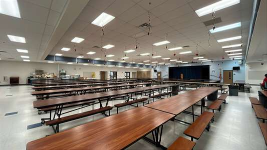 Boone Middle School Cafeteria in Haines City 4