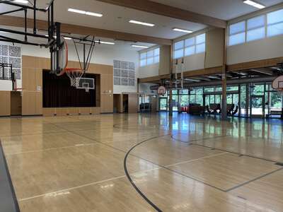 Trillium Creek Primary School Gym in West Linn