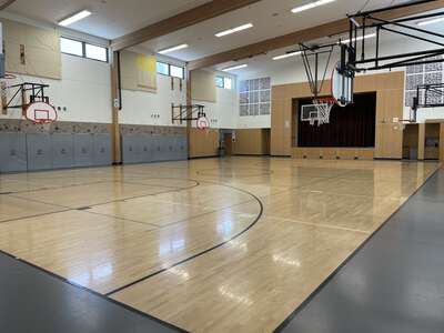 Trillium Creek Primary School Gym in West Linn