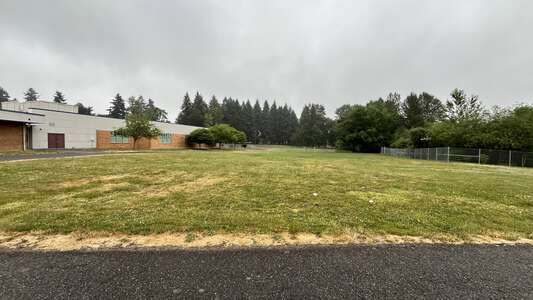 Hiteon Elementary School Field - Practice in Beaverton