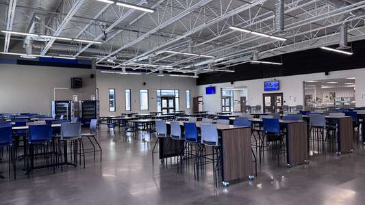 Desert Sunrise High School Student Dininig in Maricopa