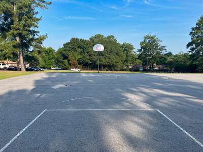 Columbia Outdoor Basketball Courts