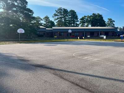 Bradley Elementary School Outdoor Basketball Courts in Columbia