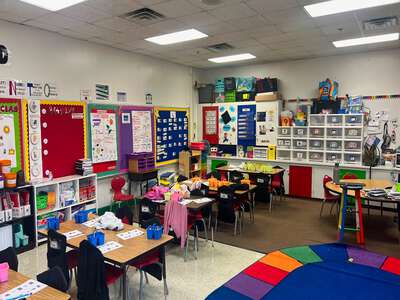 Lida Hooe Elementary School Classroom Standard in Dallas 2