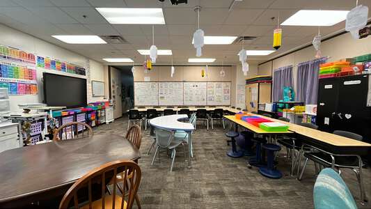 Hickory Creek Elementary School Classroom Standard in St. Johns 2