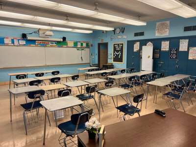 Kennedy - John F. Kennedy High School Classroom Standard in Chicago
